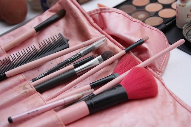 Mastering the Base: Choosing the Perfect ‍Foundation for Your Layered Look